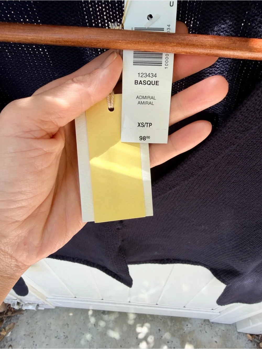 ARITZIA Wilfred Basque Cardigan XS Content: 55% wool, 45% cotton navy
